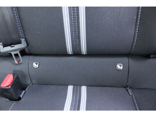 Opel Corsa-e GS 50 kWh / Navigatie / Camera / Parkeersensoren / Dodehoek / Draadloos telefoonlader LED / Carplay ActivLease financial lease