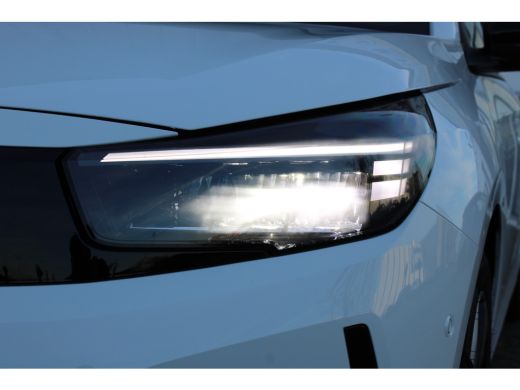 Opel Corsa-e GS 50 kWh / Navigatie / Camera / Parkeersensoren / Dodehoek / Draadloos telefoonlader LED / Carplay ActivLease financial lease