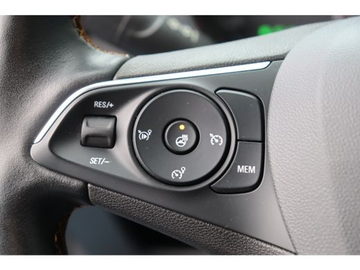 Opel Crossland X 1.2 TURBO 110PK INNOVATION / NAVI / LEDER / CLIMA / LED / PDC / 16" LMV / BLUETOOTH / CRUISECONTR... ActivLease financial lease