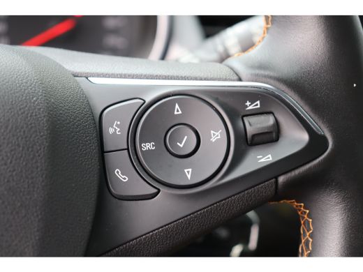 Opel Crossland X 1.2 TURBO 110PK INNOVATION / NAVI / LEDER / CLIMA / LED / PDC / 16" LMV / BLUETOOTH / CRUISECONTR... ActivLease financial lease