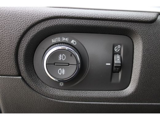 Opel Grandland 1.2 Turbo / Navigatie / 360 Camera / Keyless / Stuur -en Stoelverwarmd / Matrix LED / Elektr. Kof... ActivLease financial lease