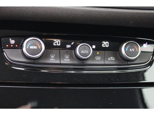 Opel Grandland 1.2 Turbo / Navigatie / 360 Camera / Keyless / Stuur -en Stoelverwarmd / Matrix LED / Elektr. Kof... ActivLease financial lease