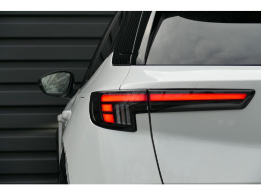 Opel Mokka 1.2 TURBO 130PK GS AUTOMAAT / NAVI /ALCANTARA / CLIMA / PDC / 18"LMV / CAMERA / FULL-LED / WINTER... ActivLease financial lease