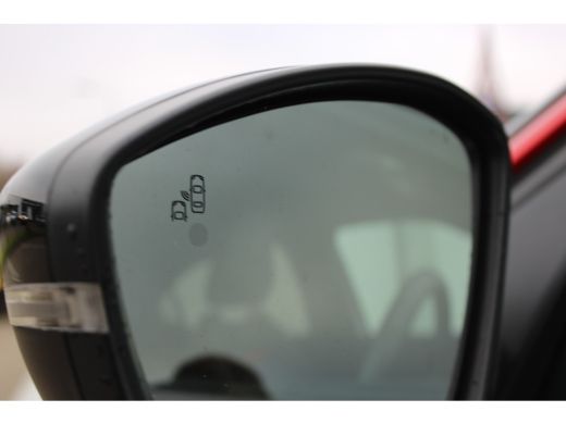 Opel Mokka-e GS Line 50-kWh 11kw bl. / Navigatie / Camera / Parkeersensoren / Dodehoek / LED / ECC / 17'' LMV ActivLease financial lease