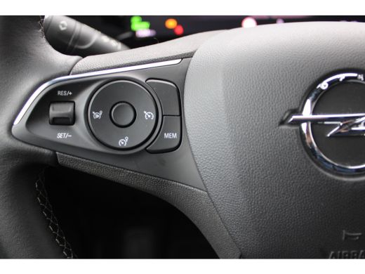Opel Mokka-e GS Line 50-kWh 11kw bl. / Navigatie / Camera / Parkeersensoren / Dodehoek / LED / ECC / 17'' LMV ActivLease financial lease