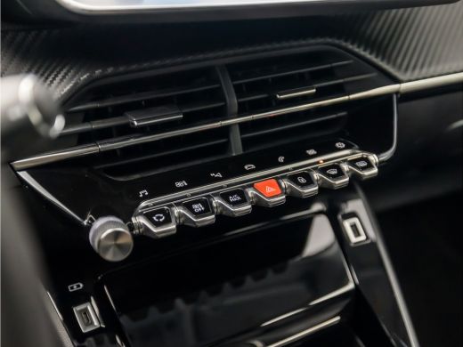 Peugeot 208 1.2 PureTech Allure Sport (VIRTUAL COCKPIT, APPLE CARPLAY, GROOT NAVI, LEDER, 360 CAMERA, SPORTST... ActivLease financial lease