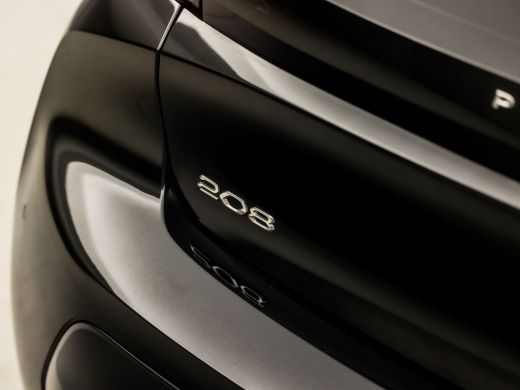 Peugeot 208 1.2 PureTech Allure Sport (VIRTUAL COCKPIT, APPLE CARPLAY, GROOT NAVI, LEDER, 360 CAMERA, SPORTST... ActivLease financial lease