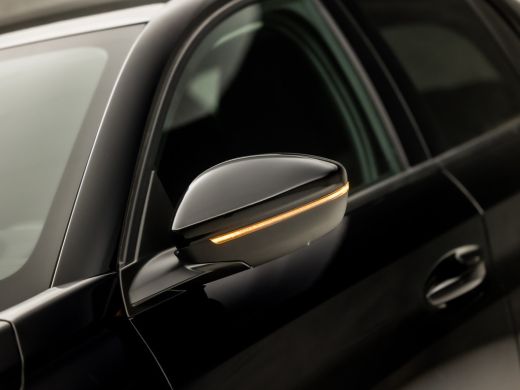 Peugeot 208 1.2 PureTech Allure Sport (VIRTUAL COCKPIT, APPLE CARPLAY, GROOT NAVI, LEDER, 360 CAMERA, SPORTST... ActivLease financial lease