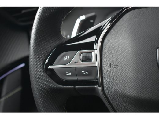 Peugeot 208 Hybrid 100 e-DCS6 GT | Panoramadak | Navigatie by App | Sfeerverlichting | Achteruitrijcamera | L... ActivLease financial lease