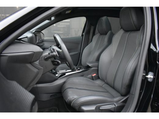 Peugeot 208 Hybrid 100 e-DCS6 GT | Panoramadak | Navigatie by App | Sfeerverlichting | Achteruitrijcamera | L... ActivLease financial lease