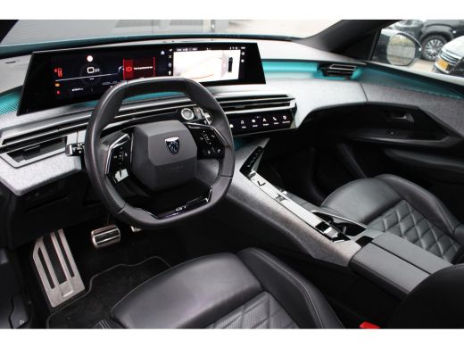Peugeot 3008 1.2 Hybrid 136 GT | Automaat | Navigatie | Camera | Panorama/schuifdak | Lederen bekleding | 28.0... ActivLease financial lease