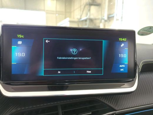 Peugeot e-208 EV GT 350 50 kWh NL-AUTO | PANORAMA DAK | SOH 91% ActivLease financial lease