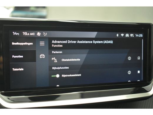 Peugeot e-208 EV GT 51 kWh 156pk 3 Fase | Alcantara | Elektr. Stoelen | Massage | Stoelverwarming | Adaptive Cr... ActivLease financial lease