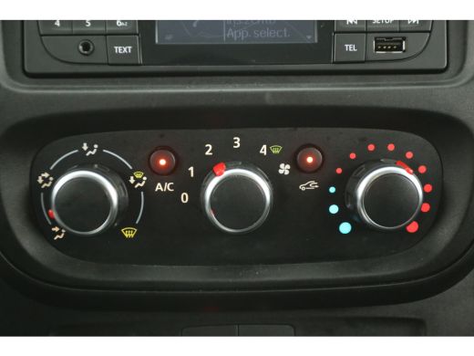 Renault Trafic 2.0 dCi T29 L2H1 | 145PK | Airco | Cruise | 3-Zits | Parkeersens. ActivLease financial lease