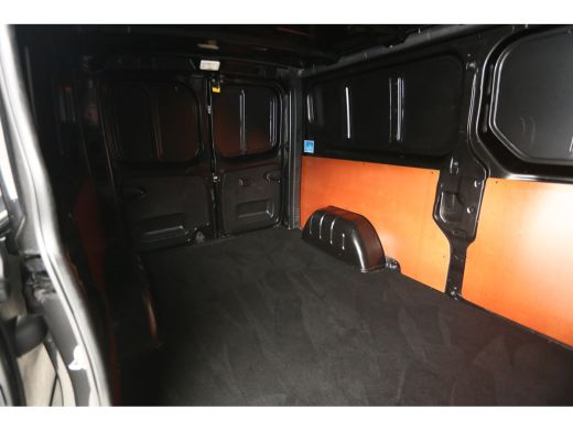 Renault Trafic 2.0 dCi T29 L2H1 | 145PK | Airco | Cruise | 3-Zits | Parkeersens. ActivLease financial lease