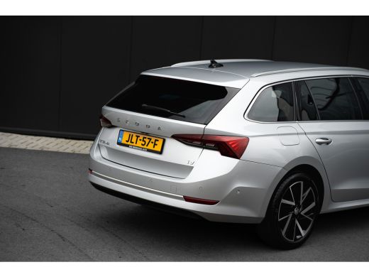 Skoda Octavia Combi 1.4 TSI iV PHEV Business Edition Plus | Leder interieur | Adapt. Cruise | Head-Up | Camera ... ActivLease financial lease