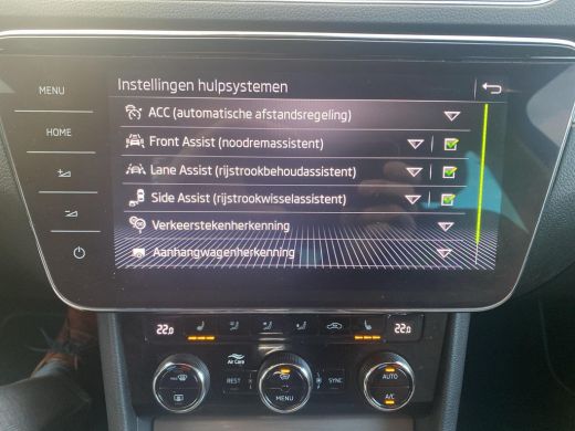 Skoda Superb Combi 1.4 TSI iV Business Edition Plus | 218Pk | Trekhaak | ACC | DCC | Elek. klep | ActivLease financial lease