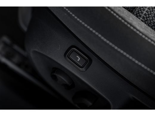 Skoda Superb Combi 1.5 TSI 218pk iV First Edition | Adapt. Cruise | Camera | Carplay | Stoelverwarming voor + ... ActivLease financial lease