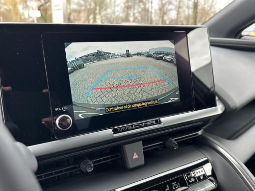Toyota C-HR 2.0 Plug-in Hybrid 220 Dynamic | Nieuwe auto | Direct uit voorraad leverbaar | ActivLease financial lease