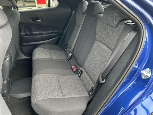 Toyota C-HR 2.0 Plug-in Hybrid 220 Dynamic | Nieuwe auto | Direct uit voorraad leverbaar | ActivLease financial lease