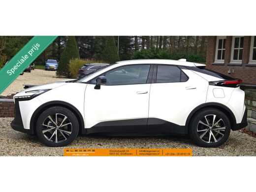 Toyota C-HR 2.0 Plug-in Hybrid Teamplayer + Technekpakket bi tone ActivLease financial lease
