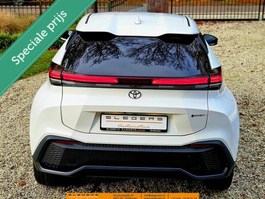 Toyota C-HR 2.0 Plug-in Hybrid Teamplayer + Technekpakket bi tone ActivLease financial lease