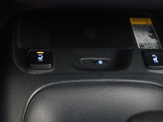 Toyota Corolla 1.8 Hybrid Business Plus | Stoelverwarming | Carplay | Adaptive cruise | Camera | Full LED | Clim... ActivLease financial lease