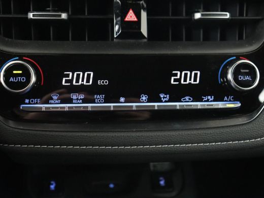 Toyota Corolla 1.8 Hybrid Business Plus | Stoelverwarming | Carplay | Adaptive cruise | Camera | Full LED | Clim... ActivLease financial lease