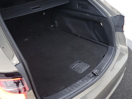 Toyota Corolla 1.8 Hybrid Business Plus | Stoelverwarming | Carplay | Adaptive cruise | Camera | Full LED | Clim... ActivLease financial lease