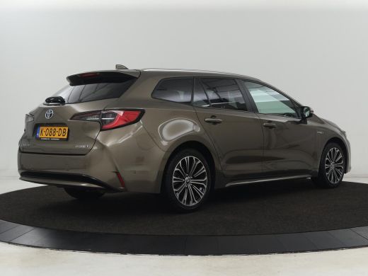 Toyota Corolla 1.8 Hybrid Business Plus | Stoelverwarming | Carplay | Adaptive cruise | Camera | Full LED | Clim... ActivLease financial lease