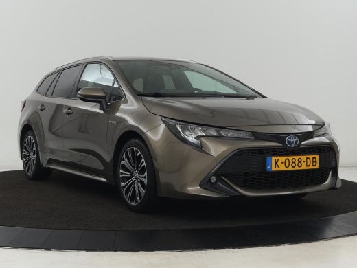 Toyota Corolla 1.8 Hybrid Business Plus | Stoelverwarming | Carplay | Adaptive cruise | Camera | Full LED | Clim... ActivLease financial lease