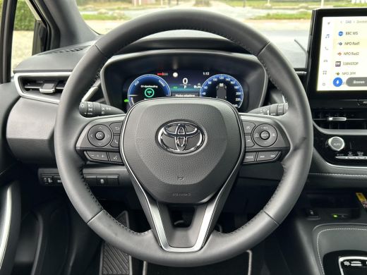 Toyota Corolla Hybrid 140 Dynamic | Nieuwe auto | Direct uit voorraad leverbaar | ActivLease financial lease