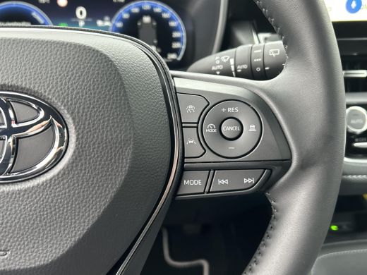 Toyota Corolla Hybrid 140 Dynamic | Nieuwe auto | Direct uit voorraad leverbaar | ActivLease financial lease