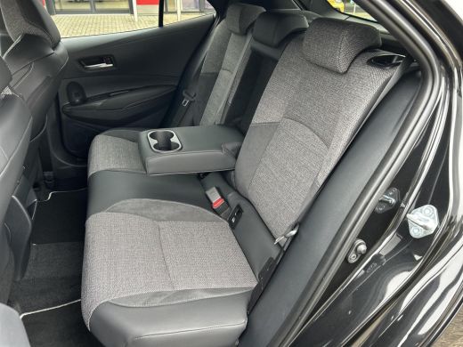 Toyota Corolla Hybrid 140 Dynamic | Nieuwe auto | Direct uit voorraad leverbaar | ActivLease financial lease