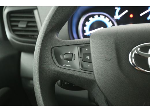 Toyota ProAce Extra Range 75 kWh L3H1 | SOH 93% | Snelladen | Dubbele Cabine | Elektrisch | Airco | Cruise | Ca... ActivLease financial lease