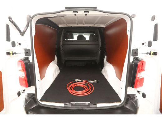 Toyota ProAce Extra Range 75 kWh L3H1 | SOH 93% | Snelladen | Dubbele Cabine | Elektrisch | Airco | Cruise | Ca... ActivLease financial lease