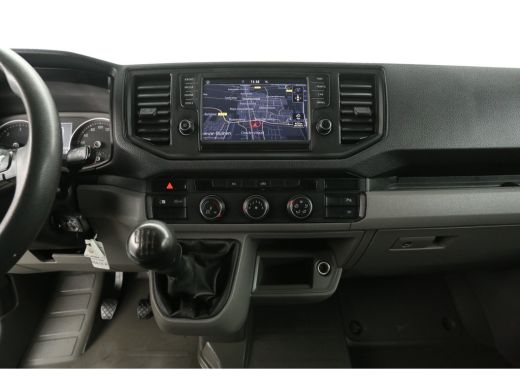 Volkswagen Crafter 35 2.0 TDI 140PK L4H3 | 3000kg Trekgew. | Trekh. | Airco | Cruise | 3-Zits | Camera | Carplay | Navi ActivLease financial lease