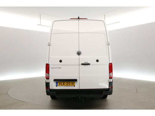 Volkswagen Crafter 35 2.0 TDI 140PK L4H3 | 3000kg Trekgew. | Trekh. | Airco | Cruise | 3-Zits | Camera | Carplay | Navi ActivLease financial lease