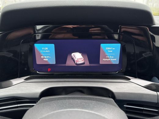 Volkswagen Golf 1.4 eHybrid Style | PHEV | 204 pk | A-Camera | SOH 100% | ActivLease financial lease