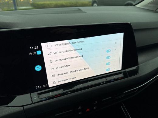 Volkswagen Golf 1.4 eHybrid Style | PHEV | 204 pk | A-Camera | SOH 100% | ActivLease financial lease