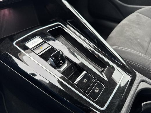 Volkswagen Golf 1.4 eHybrid Style | PHEV | 204 pk | A-Camera | SOH 100% | ActivLease financial lease