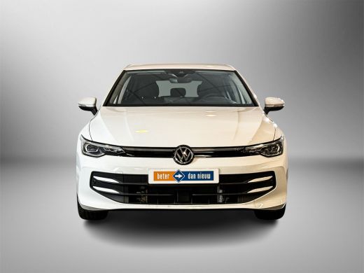 Volkswagen Golf 1.5 eTSI 115pk DSG Life Edition | LED Plus | Stoel- en stuurverwarming | Extra getint glas ActivLease financial lease