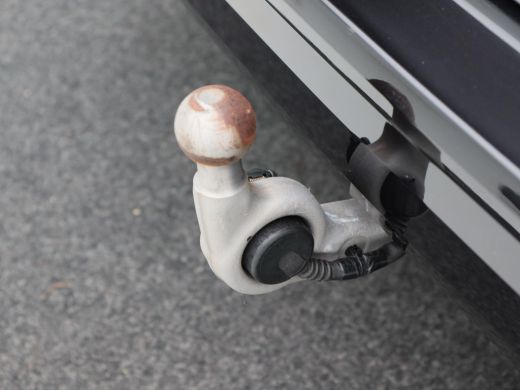 Volkswagen Multivan 1.4 eHybrid L2 Bulli Edition | 7-Persoons | Panoramadak | Trekhaak | Adaptive Cruise | Carplay | ... ActivLease financial lease