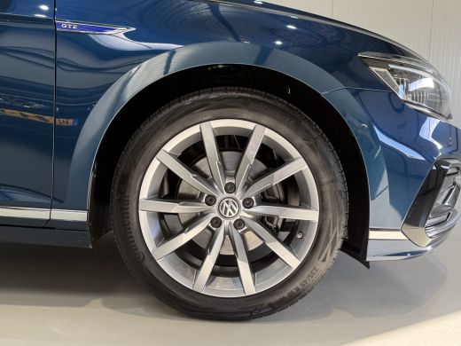 Volkswagen Passat Variant 1.4 TSI PHEV 218pk GTE | Pano | Dynaudio | Trekhaak ActivLease financial lease