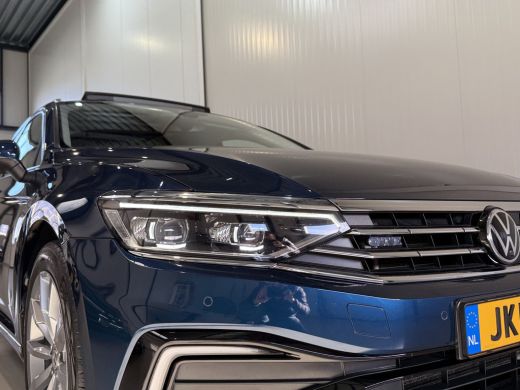 Volkswagen Passat Variant 1.4 TSI PHEV 218pk GTE | Pano | Dynaudio | Trekhaak ActivLease financial lease