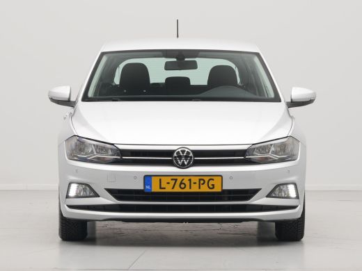Volkswagen Polo 1.0 TSI 95pk Comfortline Business Navigatie Acc Pdc Carplay Dab Argon ActivLease financial lease