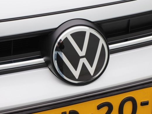 Volkswagen Polo 1.0 TSi Life Edition | Camera | Adaptive Cruise | Airco | Parkeersensoren | Carplay | 15 inch | 1... ActivLease financial lease