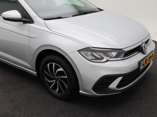 Volkswagen Polo 1.0 TSi Life Edition | Camera | Adaptive Cruise | Airco | Parkeersensoren | Carplay | 15 inch | 1... ActivLease financial lease