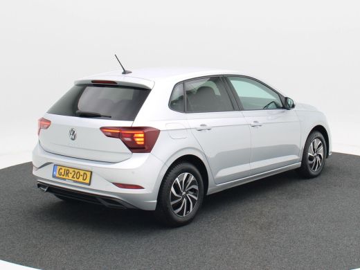 Volkswagen Polo 1.0 TSi Life Edition | Camera | Adaptive Cruise | Airco | Parkeersensoren | Carplay | 15 inch | 1... ActivLease financial lease