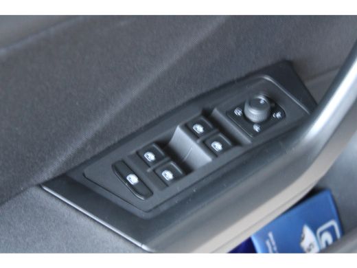 Volkswagen T-Roc 1.0 TSI Life Business | Adaptieve cruise control | Stoelverwarming | Apple Carplay | Navigatie | ActivLease financial lease